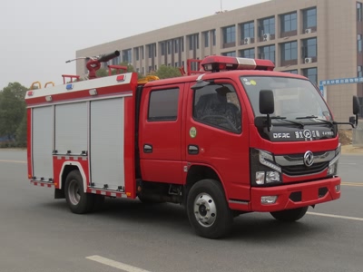 東風(fēng)多利卡泡沫消防車(chē)(2.5-3噸)